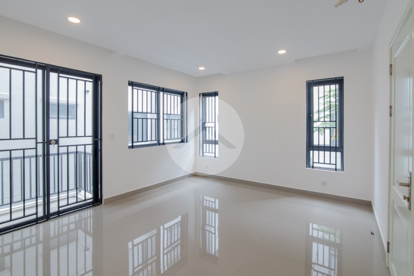 4 Bedroom Twin Villa For Rent - Chip Mong 60M, Khan Meanchey, Phnom Penh