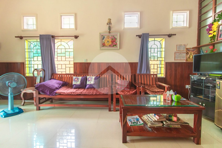 3 Bedroom Villa For Sale - Sala Kamreuk, Siem Reap