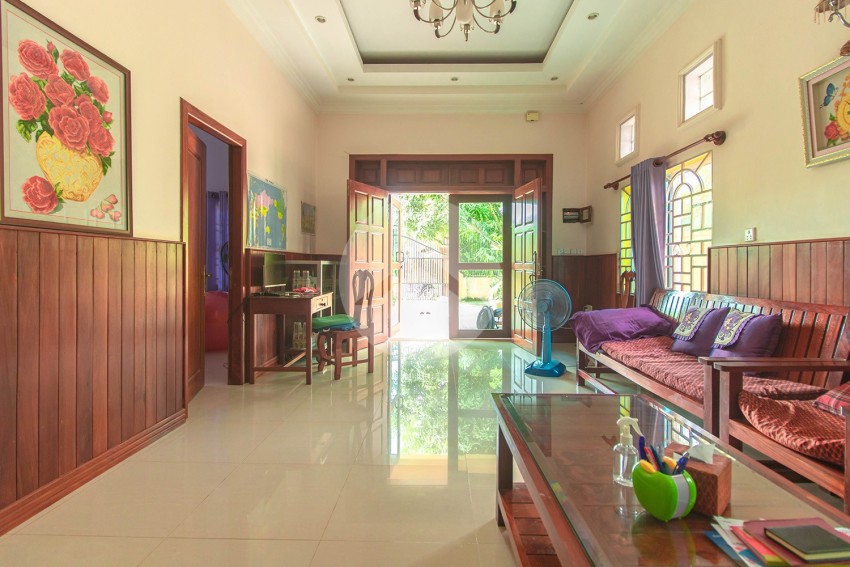 3 Bedroom Villa For Sale - Sala Kamreuk, Siem Reap