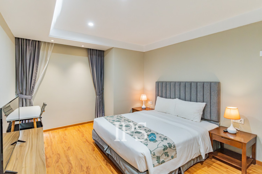 3 Bedroom Apartment For Rent - Tonle Bassac, Phnom Penh