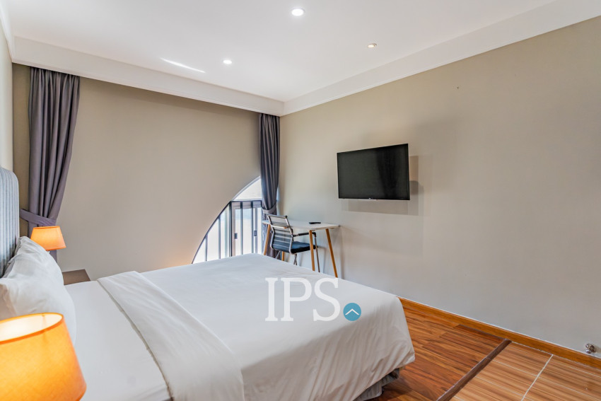 3 Bedroom Apartment For Rent - Tonle Bassac, Phnom Penh