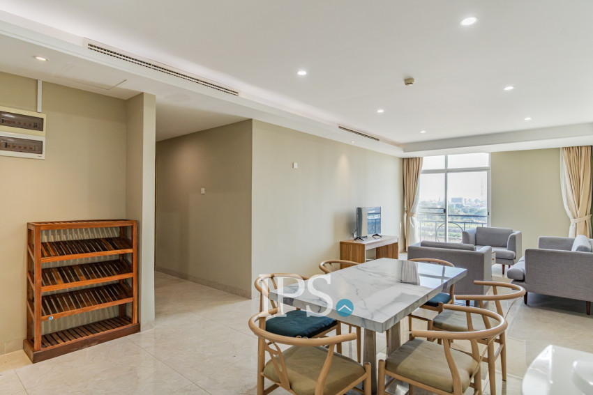 3 Bedroom Apartment For Rent - Tonle Bassac, Phnom Penh