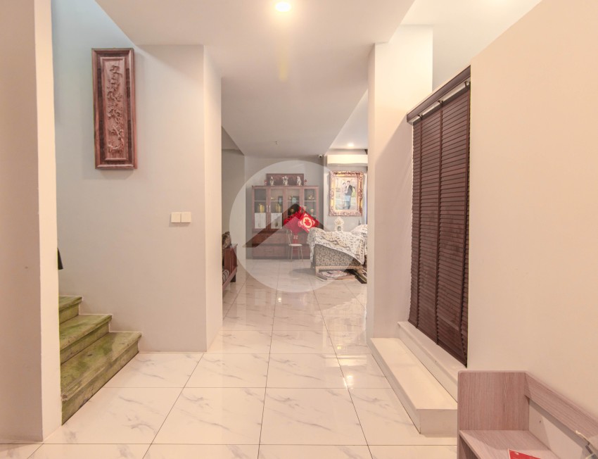 5 Bedroom Residential Villa For Rent - Svay Thom, Siem Reap