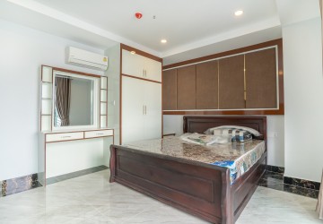 3 Bedroom Serviced Apartment For Rent - BKK2, Phnom Penh thumbnail