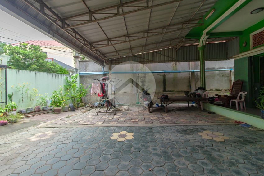 2 Bedroom House For Sale - Svay Dangkum, Siem Reap
