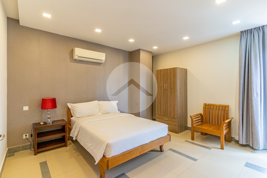 2 Bedroom Serviced Apartment For Rent - BKK1, Phnom Penh