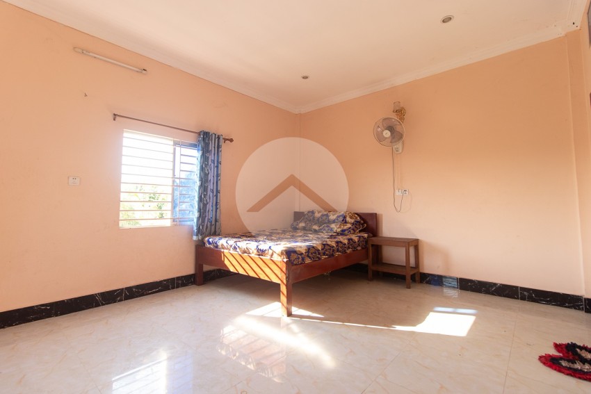7 Bedroom House For Sale - Slor Kram, Siem Reap