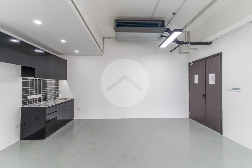 140 Sqm Office Space For Rent - Khan 7 Makara, Phnom Penh - Image 7