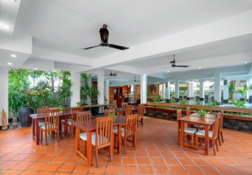 3 Bedroom Apartment For Rent - Slor Kram, Siem Reap thumbnail