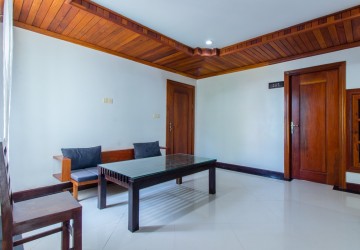 3 Bedroom Apartment For Rent - Slor Kram, Siem Reap thumbnail