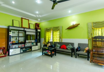 3 Bedroom House For Sale - Sala Kamreuk, Siem Reap thumbnail