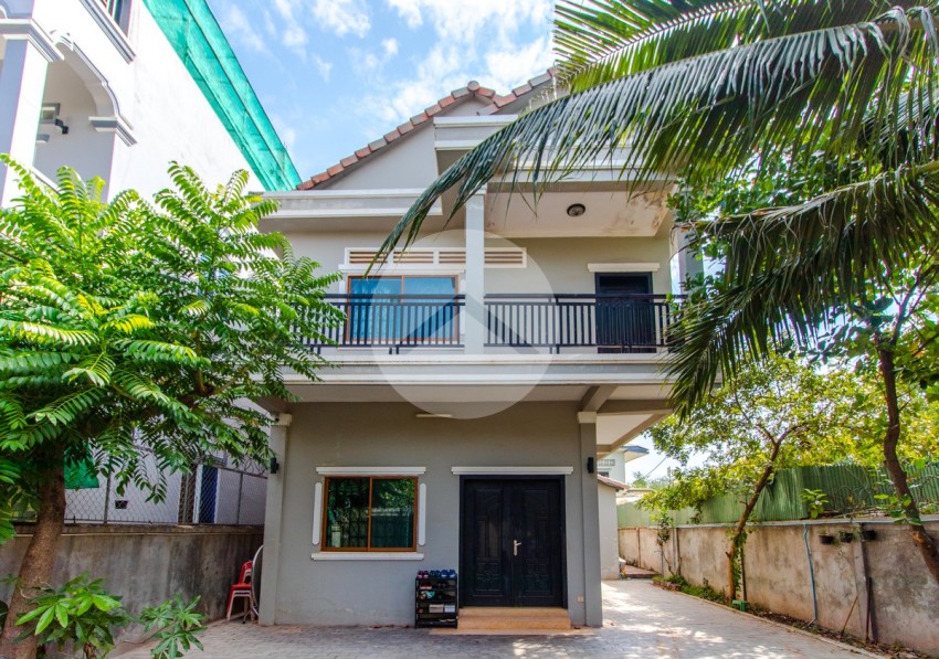 3 Bedroom House For Sale - Sala Kamreuk, Siem Reap