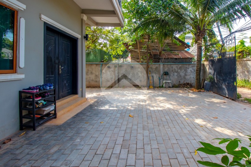 3 Bedroom House For Sale - Sala Kamreuk, Siem Reap