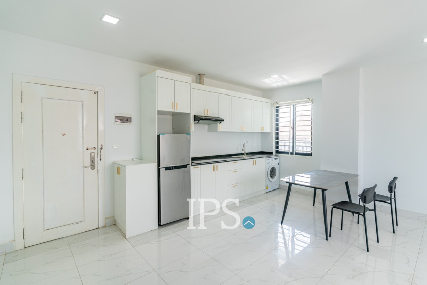 1 Bedroom Serviced Apartment For Rent - Phsar Daeum Thkov, Phnom Penh