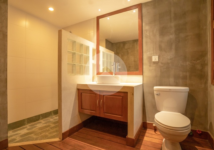 Renovated 3 Bedroom Duplex Penthouse  For Sale - Riverside, Phnom Penh