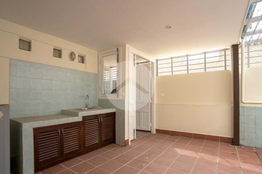 Renovated 3 Bedroom Duplex Penthouse  For Sale - Riverside, Phnom Penh