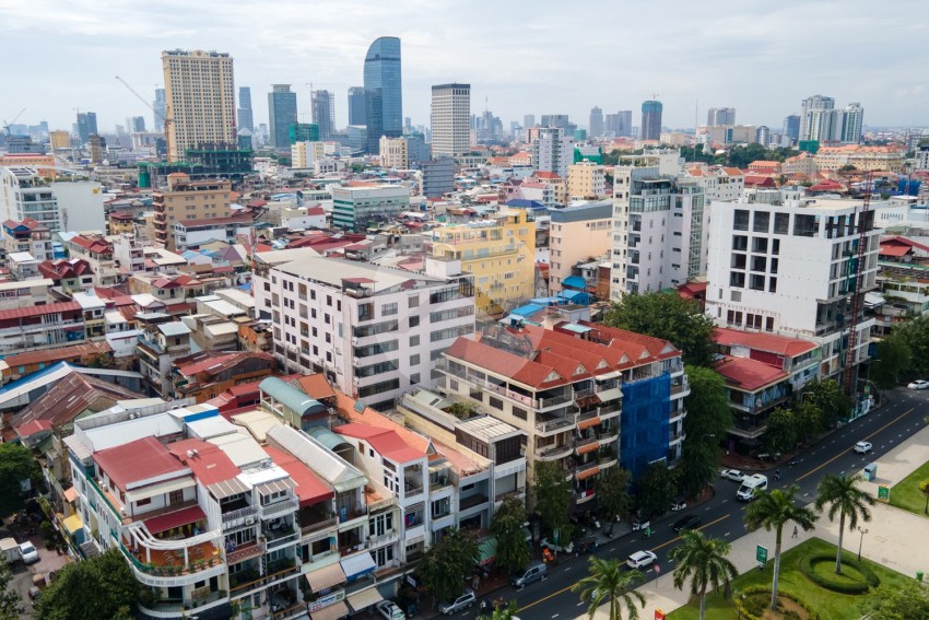 Renovated 3 Bedroom Duplex Penthouse  For Sale - Riverside, Phnom Penh