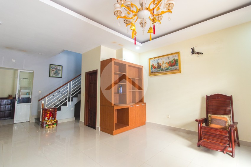 3 Bedroom Villa For Sale - Svay Dangkum, Siem Reap