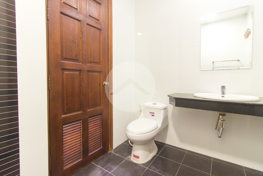 3 Bedroom Villa For Rent - Svay Dangkum, Siem Reap - Image 13