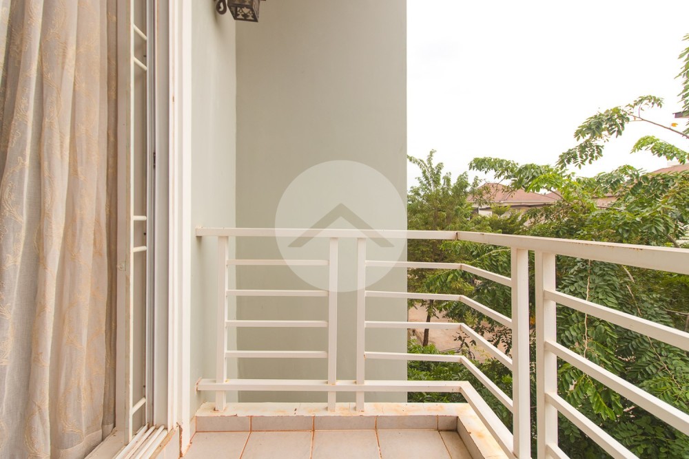 3 Bedroom Villa For Rent - Svay Dangkum, Siem Reap - Image 15