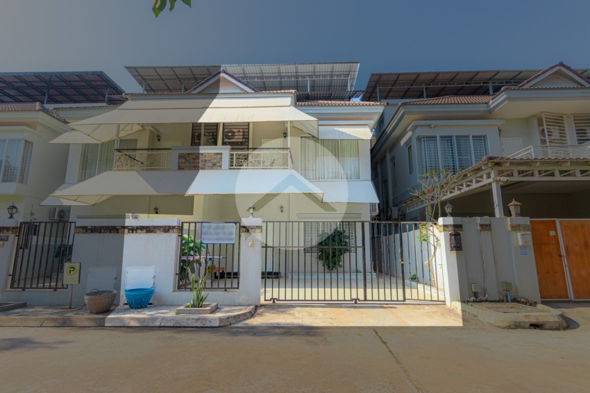 4 Bedroom Twin Villa For Sale - Borey Angkor Palace, Svay Dangkum, Siem Reap