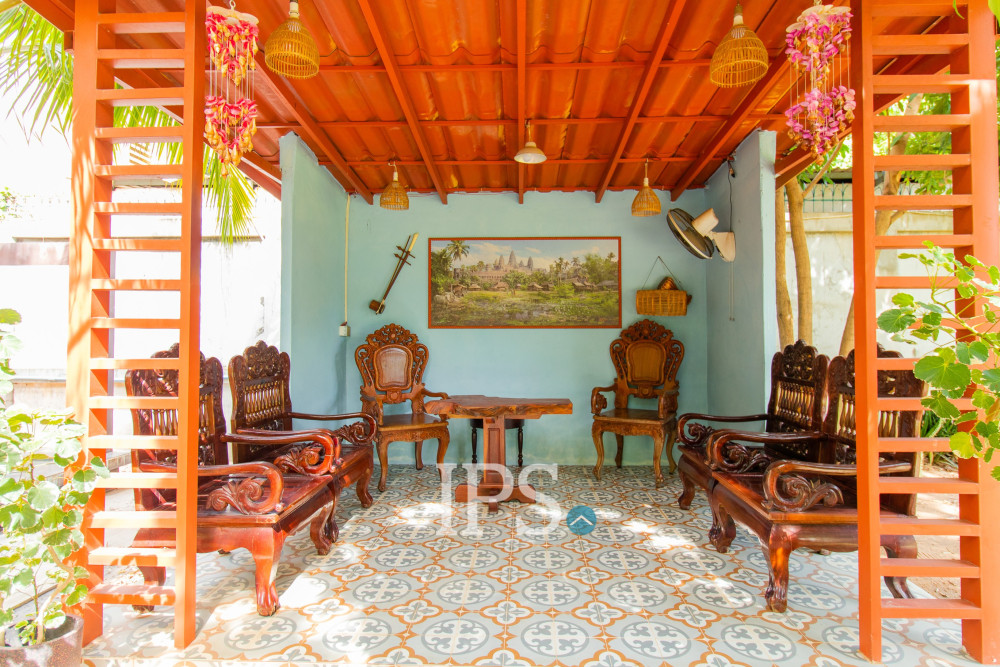 5 Bedroom Villa For Rent - Svay Dangkum, Siem Reap - Image 26