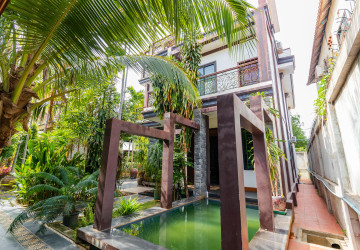 5 Bedroom Villa For Rent - Svay Dangkum, Siem Reap thumbnail