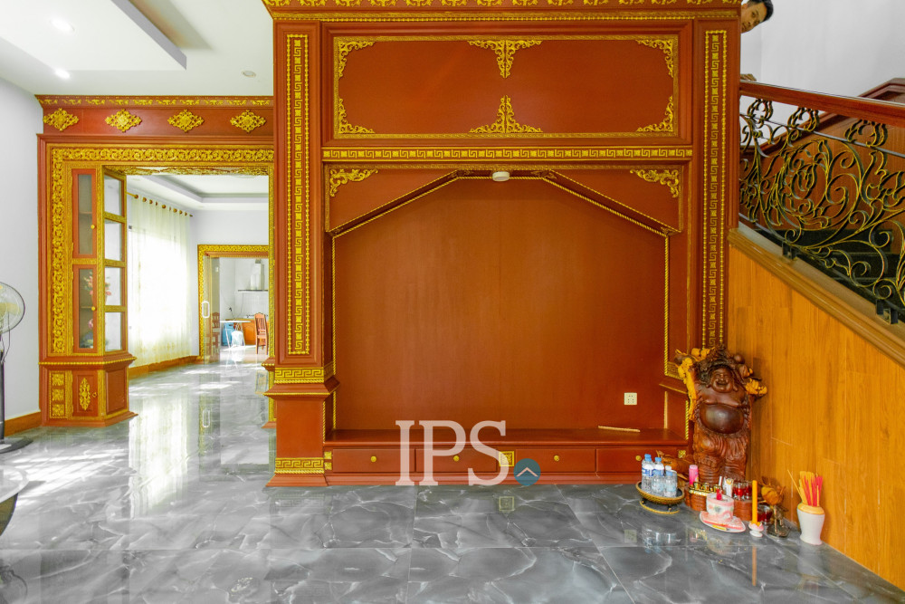 5 Bedroom Villa For Rent - Svay Dangkum, Siem Reap - Image 5