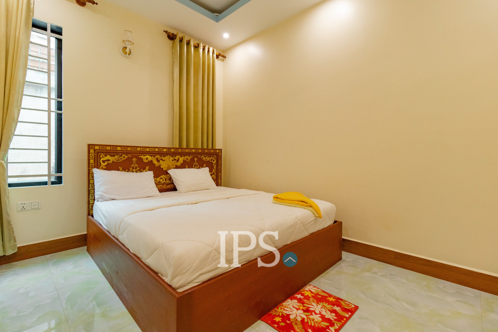 5 Bedroom Villa For Rent - Svay Dangkum, Siem Reap - Image 16