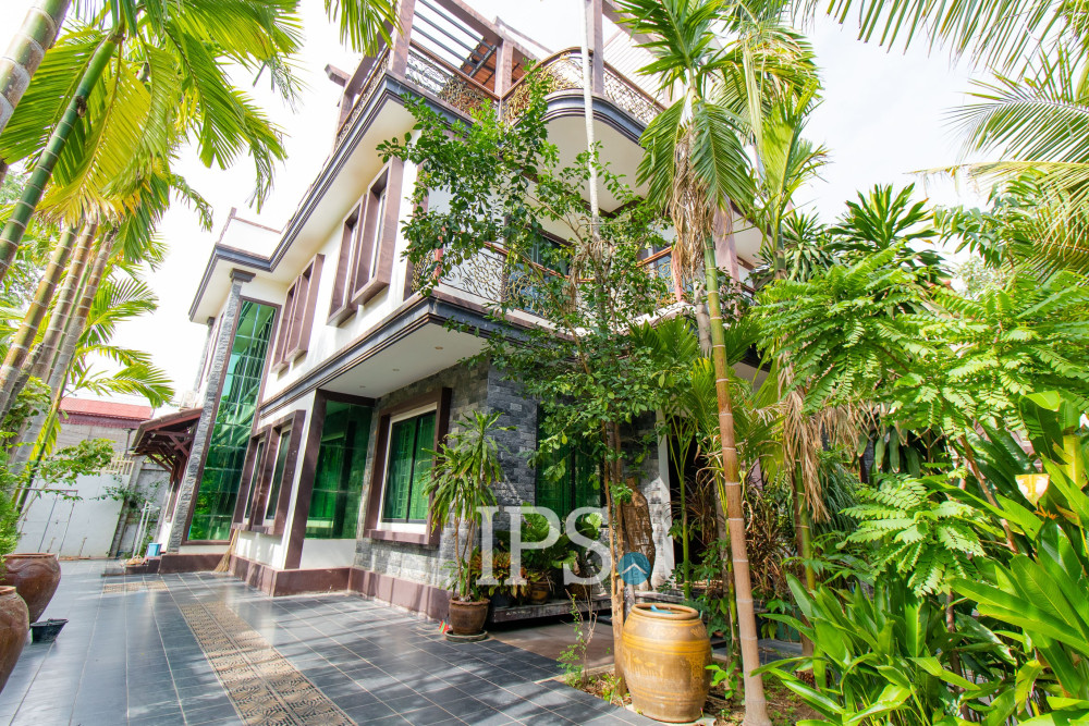5 Bedroom Villa For Rent - Svay Dangkum, Siem Reap