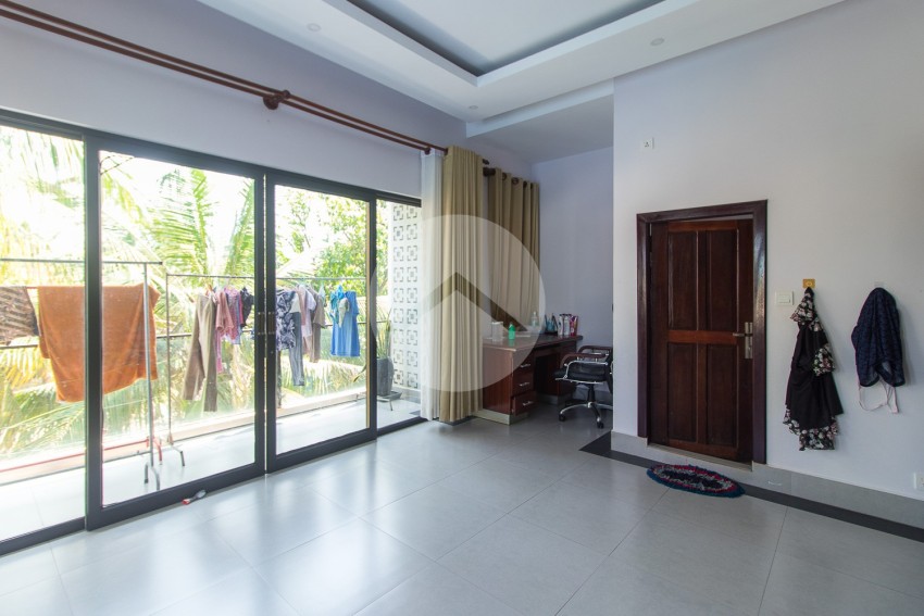 2 Bedroom Villa For Rent - Slor Kram, Siem Reap