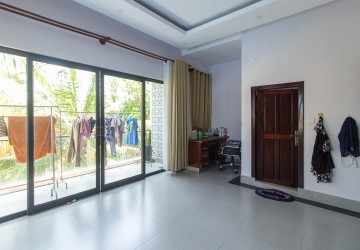 2 Bedroom Villa For Rent - Slor Kram, Siem Reap thumbnail