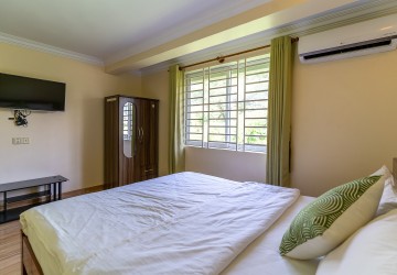 1 Bedroom Apartment For Rent - Sala Kamreuk, Siem Reap thumbnail