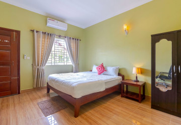 1 Bedroom Apartment For Rent - Sala Kamreuk, Siem Reap thumbnail