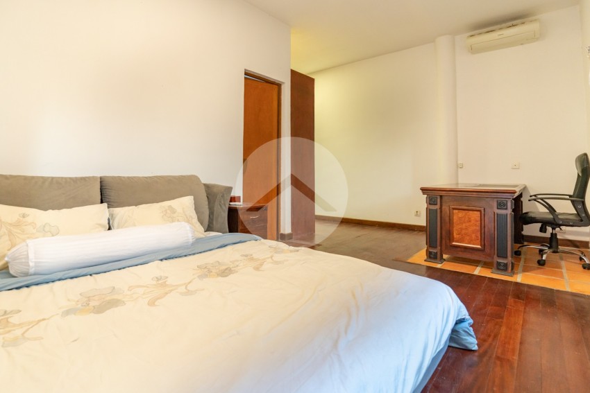 4 Bedroom Apartment For Rent - Chroy Chongva, Phnom Penh