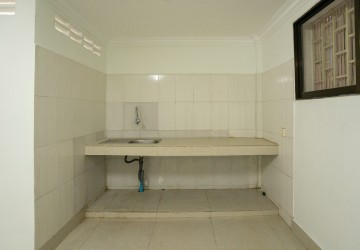 8 Room Flat For Sale - Tuk Thla, Sen Sok, Phnom Penh thumbnail