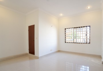 8 Room Flat For Sale - Tuk Thla, Sen Sok, Phnom Penh thumbnail