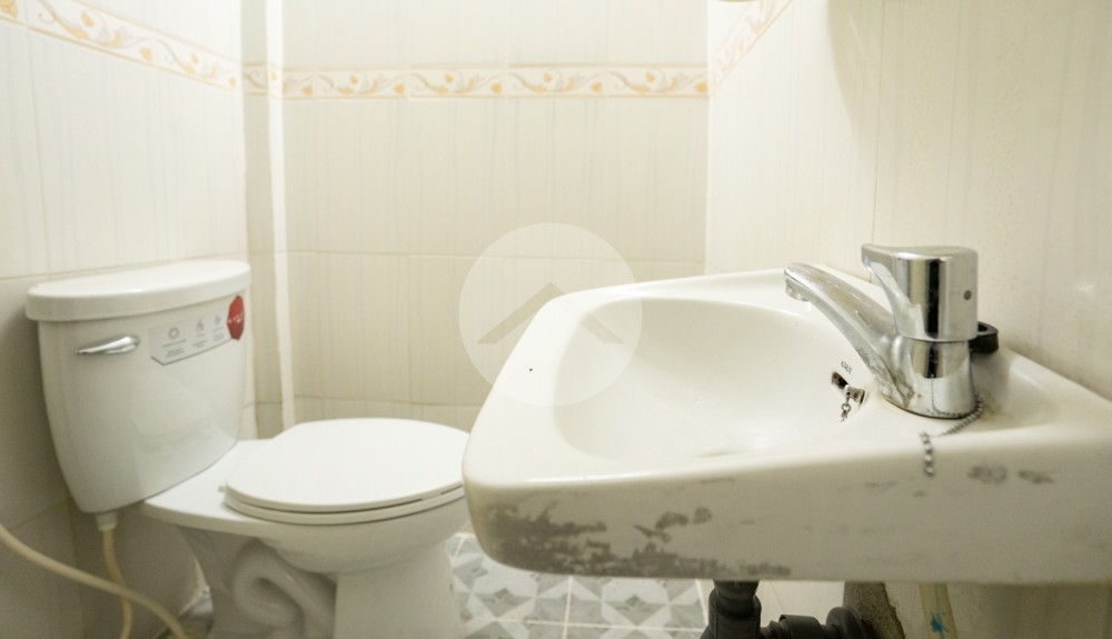 8 Room Flat For Sale - Tuk Thla, Sen Sok, Phnom Penh - Image 8 8 Room Flat For Sale - Tuk Thla, Sen Sok, Phnom Penh - Image 8