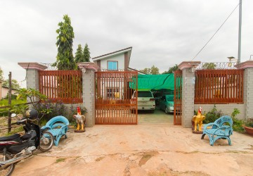 4 Bedroom House For Sale - Svay Thom, Siem Reap thumbnail