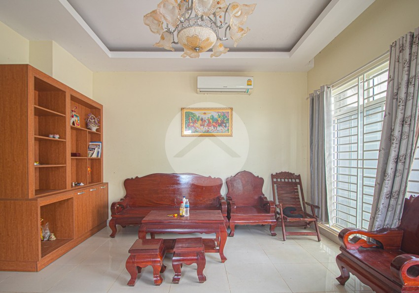 3 Bedroom Villa For Sale - Svay Dangkum, Siem Reap