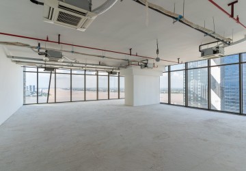 129 Sqm Corner Office Space For Rent - Tonle Bassac, Phnom Penh thumbnail