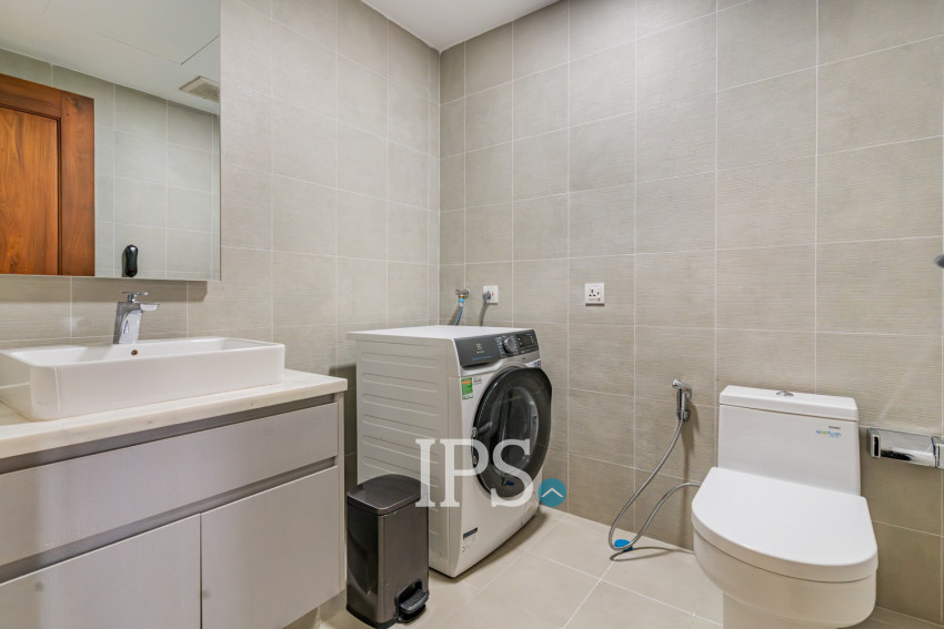 2 Bedroom Serviced Apartment For Rent - BKK1, Phnom Penh