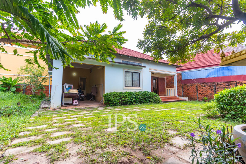 3 Bedroom House For Sale - Svay Dangkum, Siem Reap