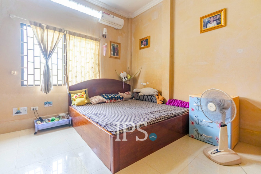 3 Bedroom House For Sale - Svay Dangkum, Siem Reap