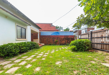 3 Bedroom House For Sale - Svay Dangkum, Siem Reap thumbnail