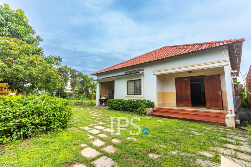 3 Bedroom House For Sale - Svay Dangkum, Siem Reap