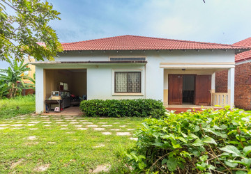 3 Bedroom House For Sale - Svay Dangkum, Siem Reap thumbnail