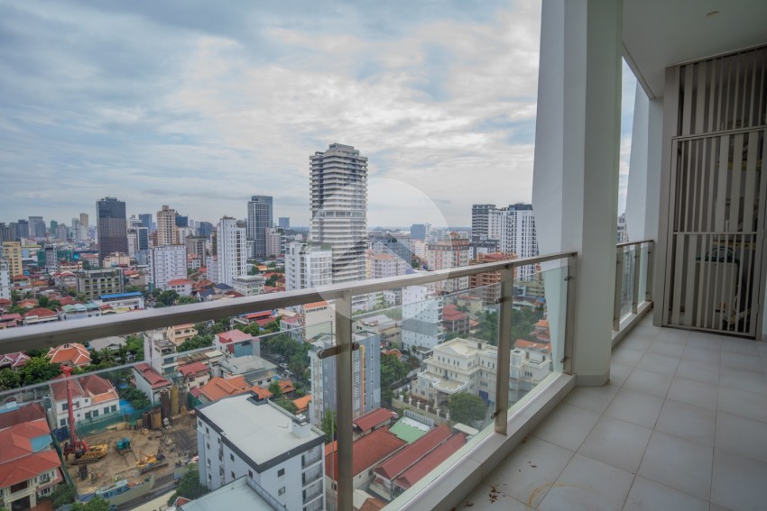 2 Bedroom Condo For Sale - Embassy Central, BKK1, Phnom Penh