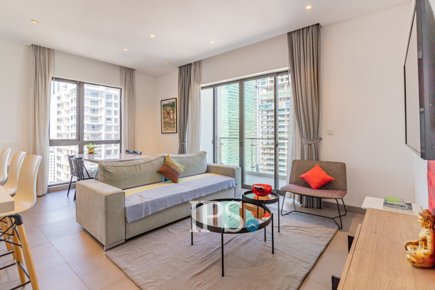 17th Floor 2 Bedroom Condo For Sale - Embassy Central, BKK1, Phnom Penh