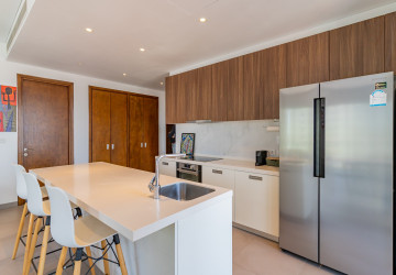 17th Floor 2 Bedroom Condo For Sale - Embassy Central, BKK1, Phnom Penh thumbnail